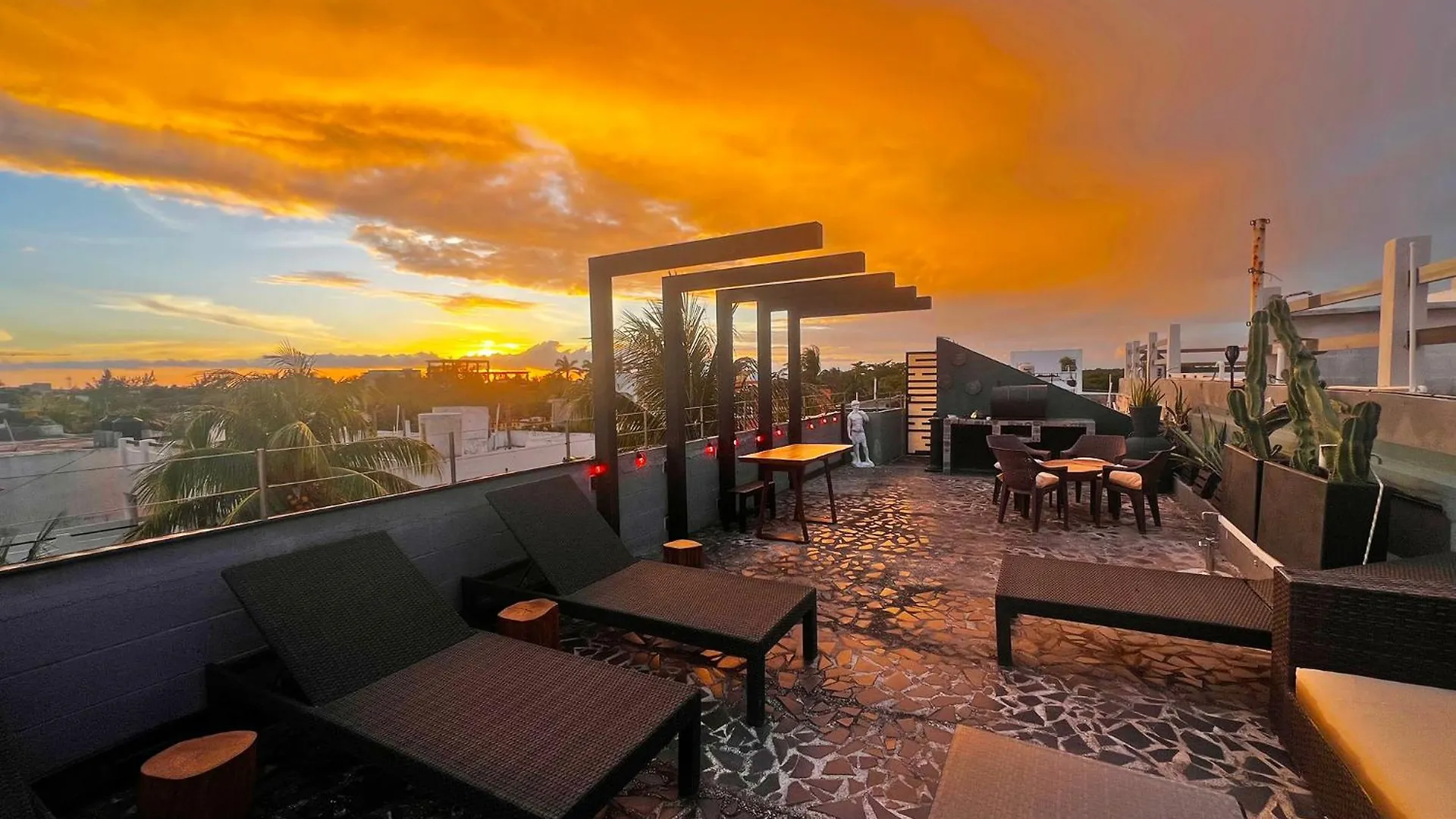 Nice Condo Close To The Beach Puerto Morelos- Ground Floor-King Meksika