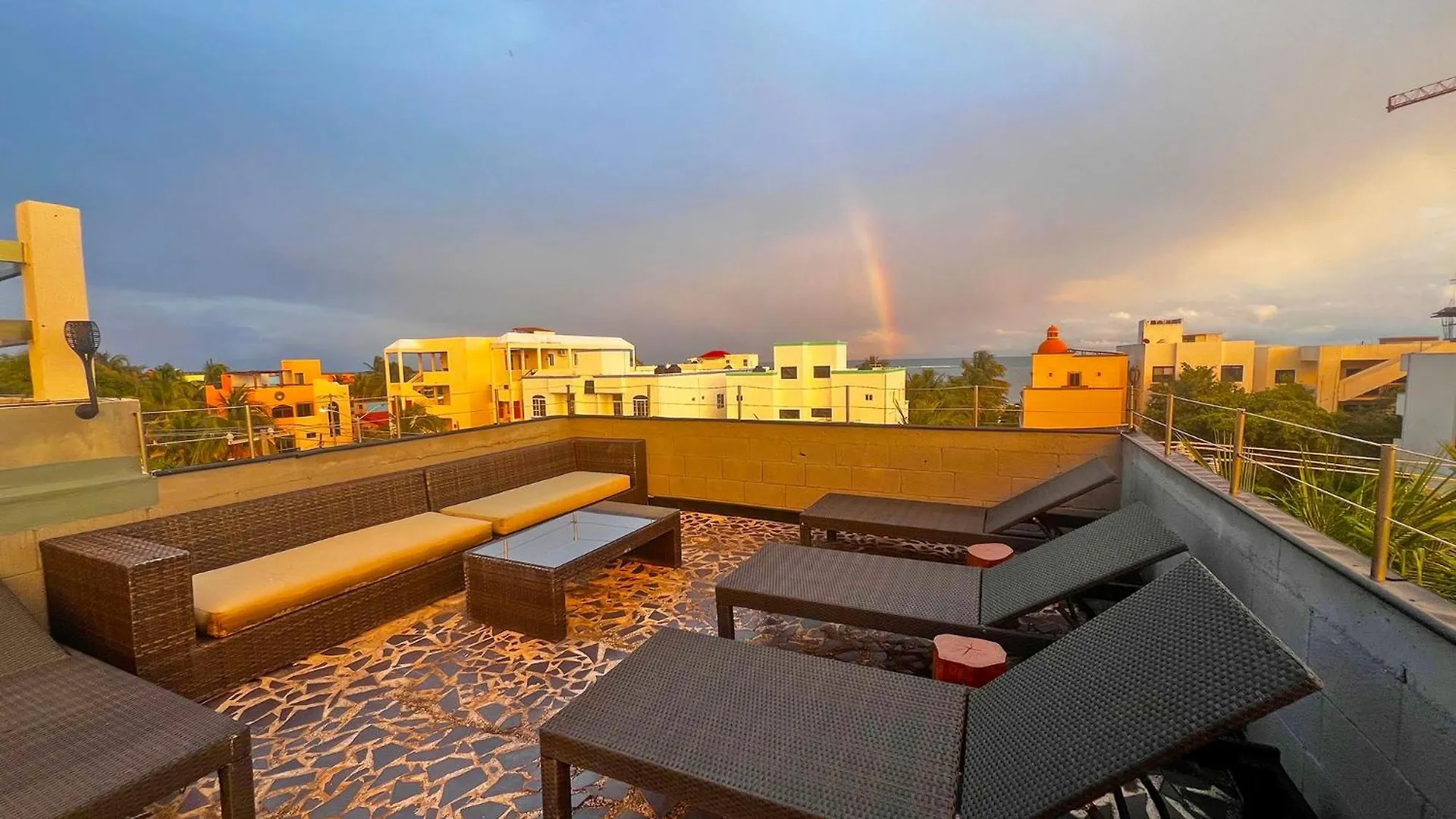 Nice Condo Close To The Beach Puerto Morelos- Ground Floor-King Apartment